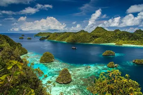 Raja Ampat icon Pariwisata Papua Barat yang Mendunia